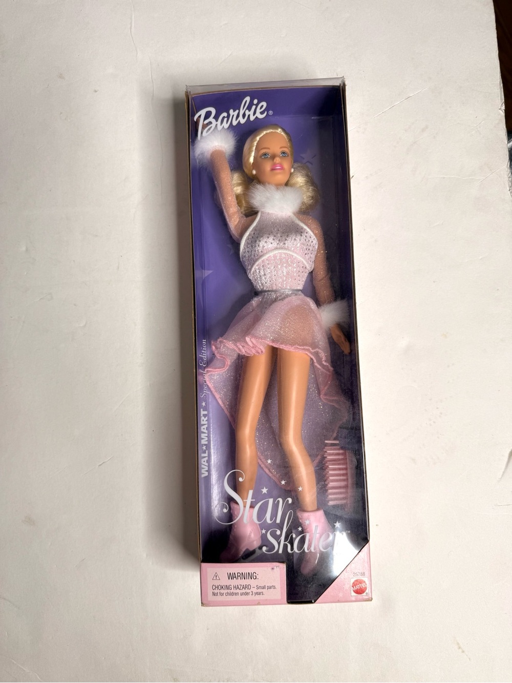 Barbie Star Skater Doll in Pink and White Sparkle Outfit